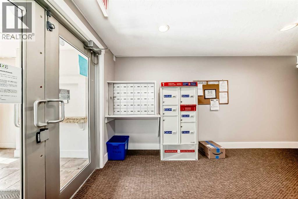 Single Family House for Sale in    Street NE Renfrew Calgary 