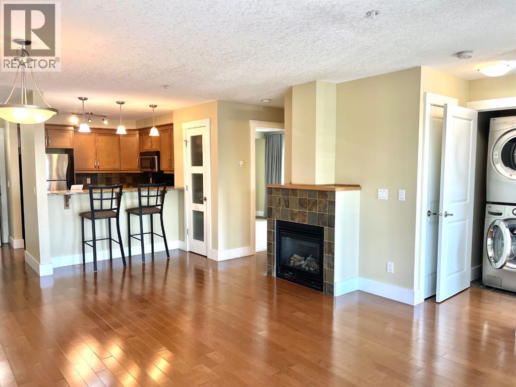 Single Family House for Sale in    Street NE Renfrew Calgary 
