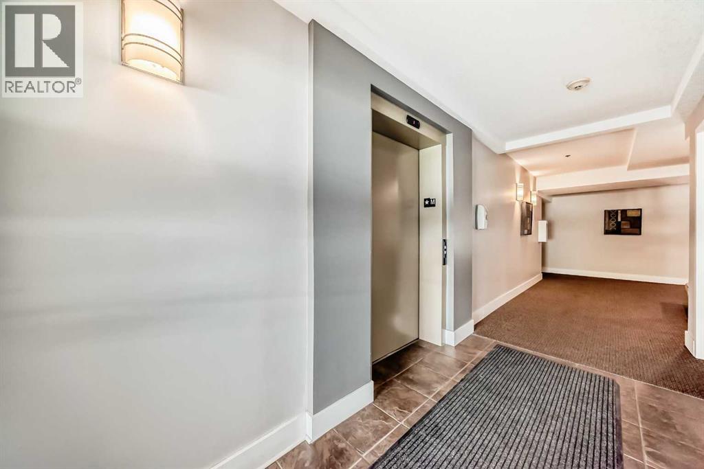 Single Family House for Sale in    Street NE Renfrew Calgary 