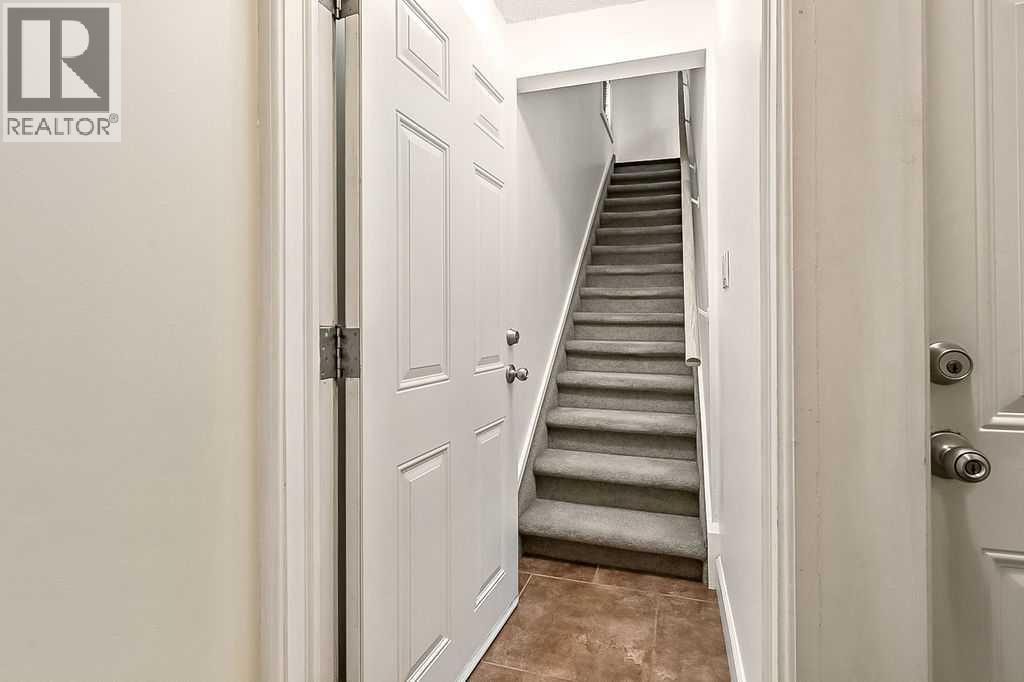 Single Family House for Sale in   Street NE Renfrew Calgary 