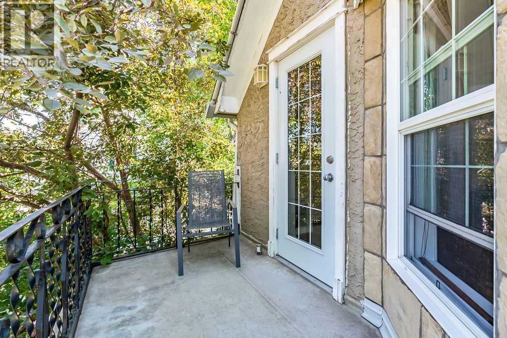 Single Family House for Sale in   Street NE Renfrew Calgary 