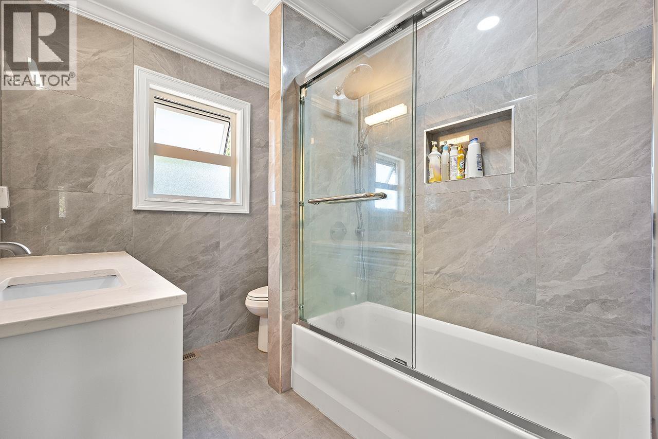 Photo 13 of 9060 Garden City Road, Richmond BC