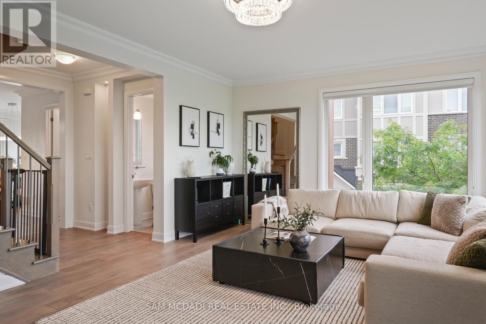 Photo 6 of 34 3006 Creekshore Common, Oakville ON
