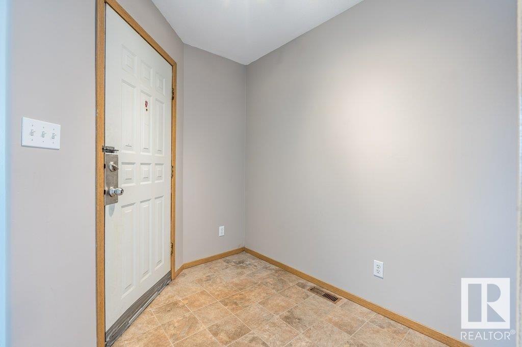 Photo 7 of 4827 54 Av, Wetaskiwin AB