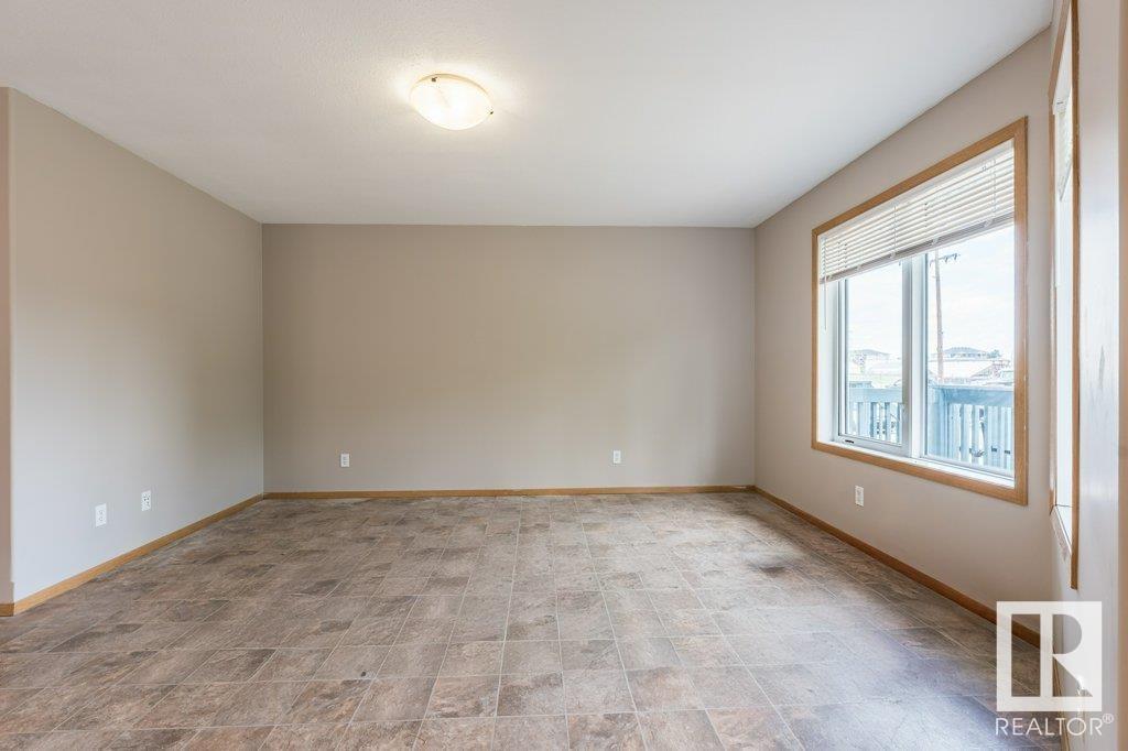 Photo 9 of 4827 54 Av, Wetaskiwin AB