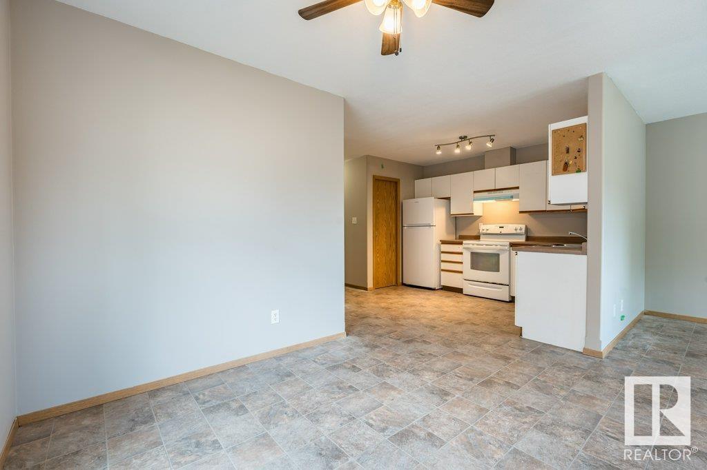 Photo 17 of 4827 54 Av, Wetaskiwin AB