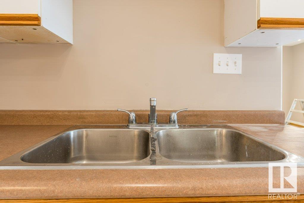 Photo 19 of 4827 54 Av, Wetaskiwin AB