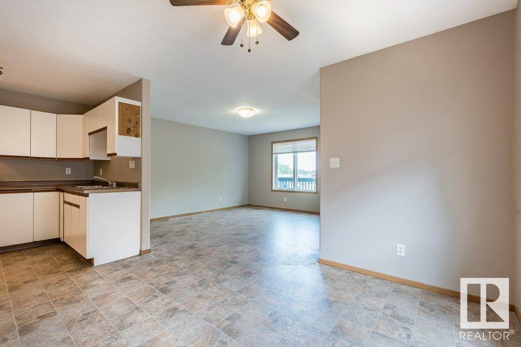 Photo 16 of 4827 54 Av, Wetaskiwin AB