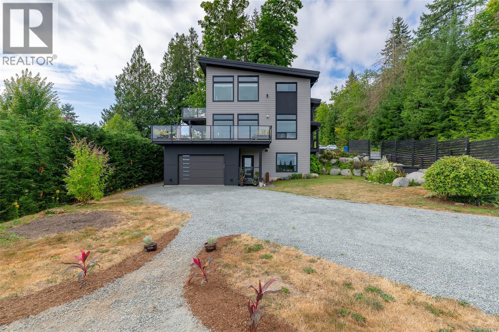 Photo 3 of 11141 Gait Rd, Saltair BC
