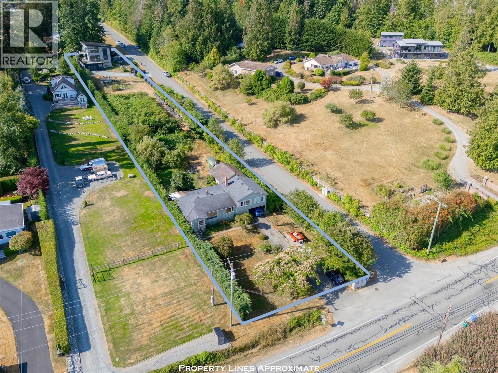 Photo 18 of 11141 Gait Rd, Saltair BC