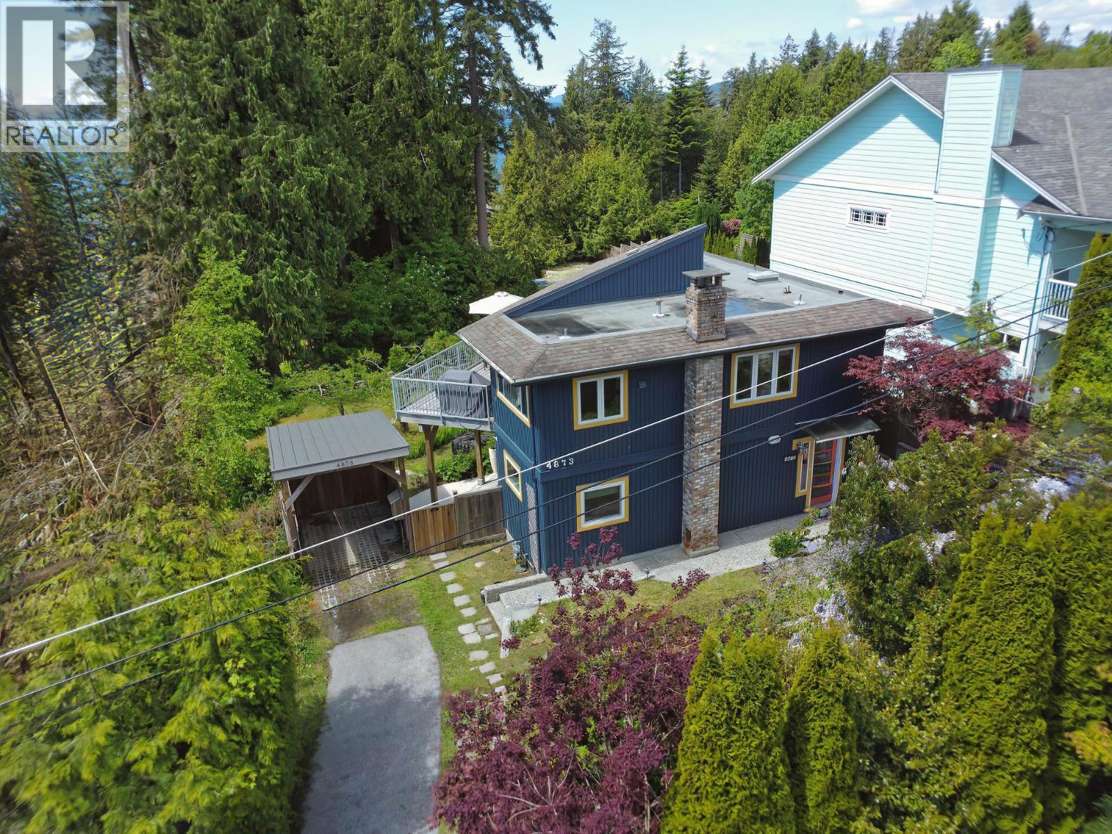 4873 LAUREL AVENUE, Sechelt