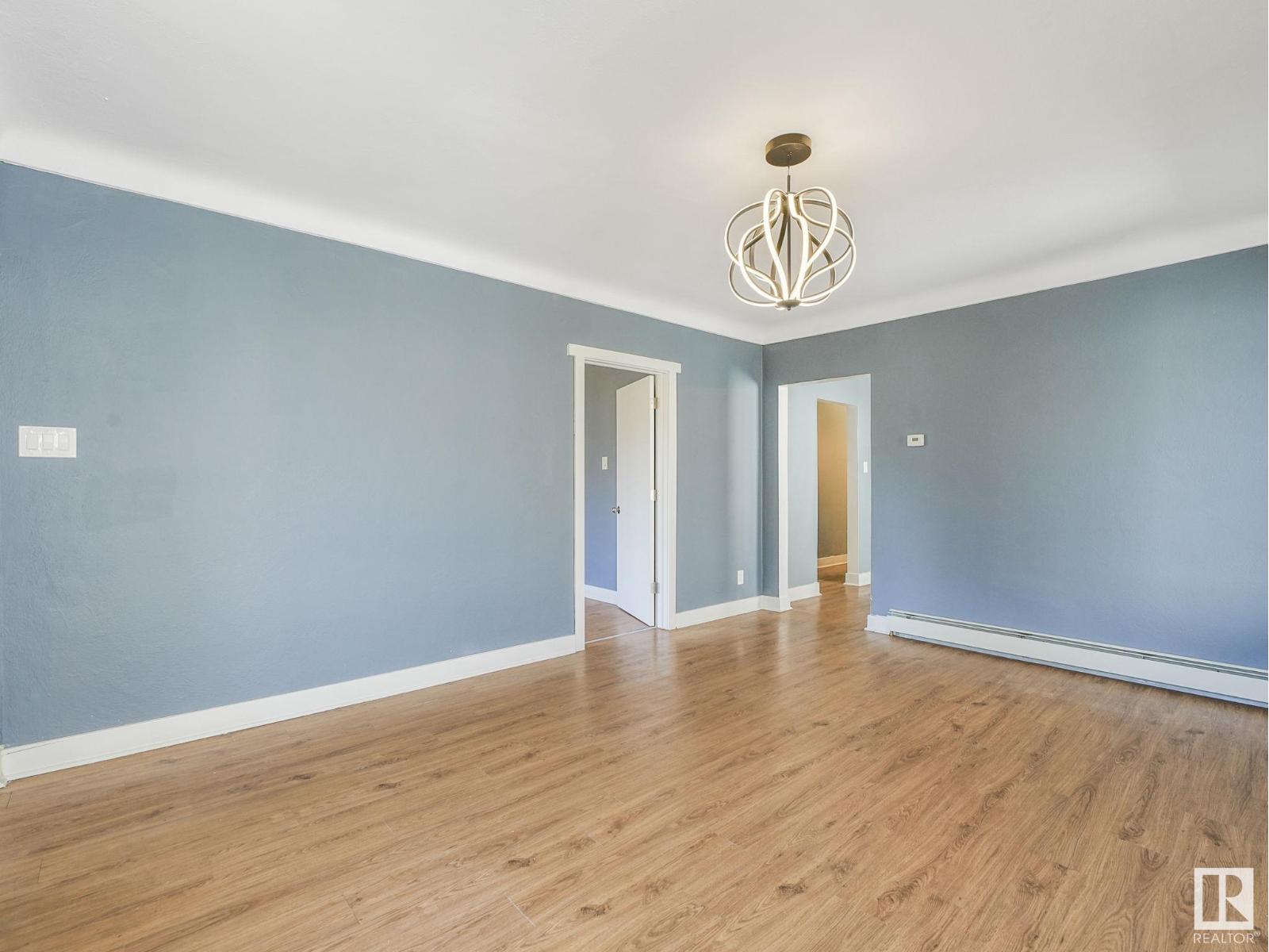 Photo 51 of 9638 106 Av Nw, Edmonton AB
