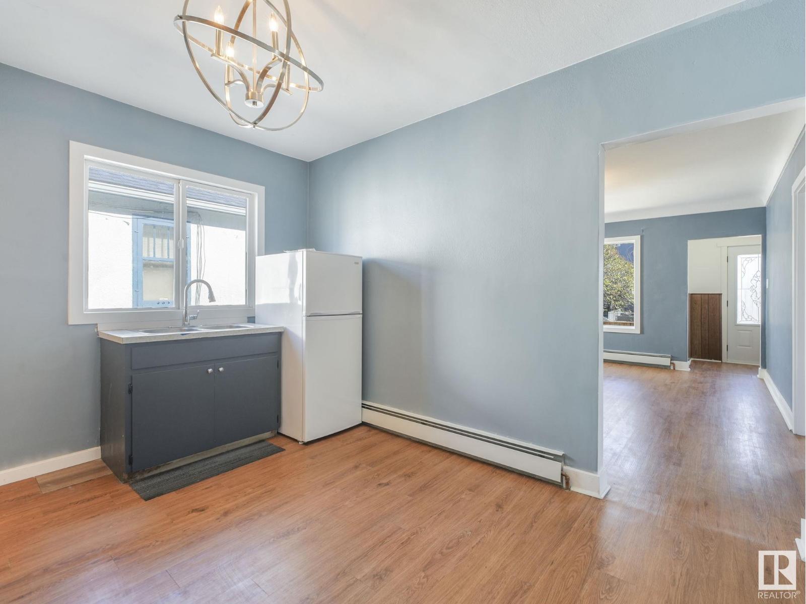 Photo 50 of 9638 106 Av Nw, Edmonton AB
