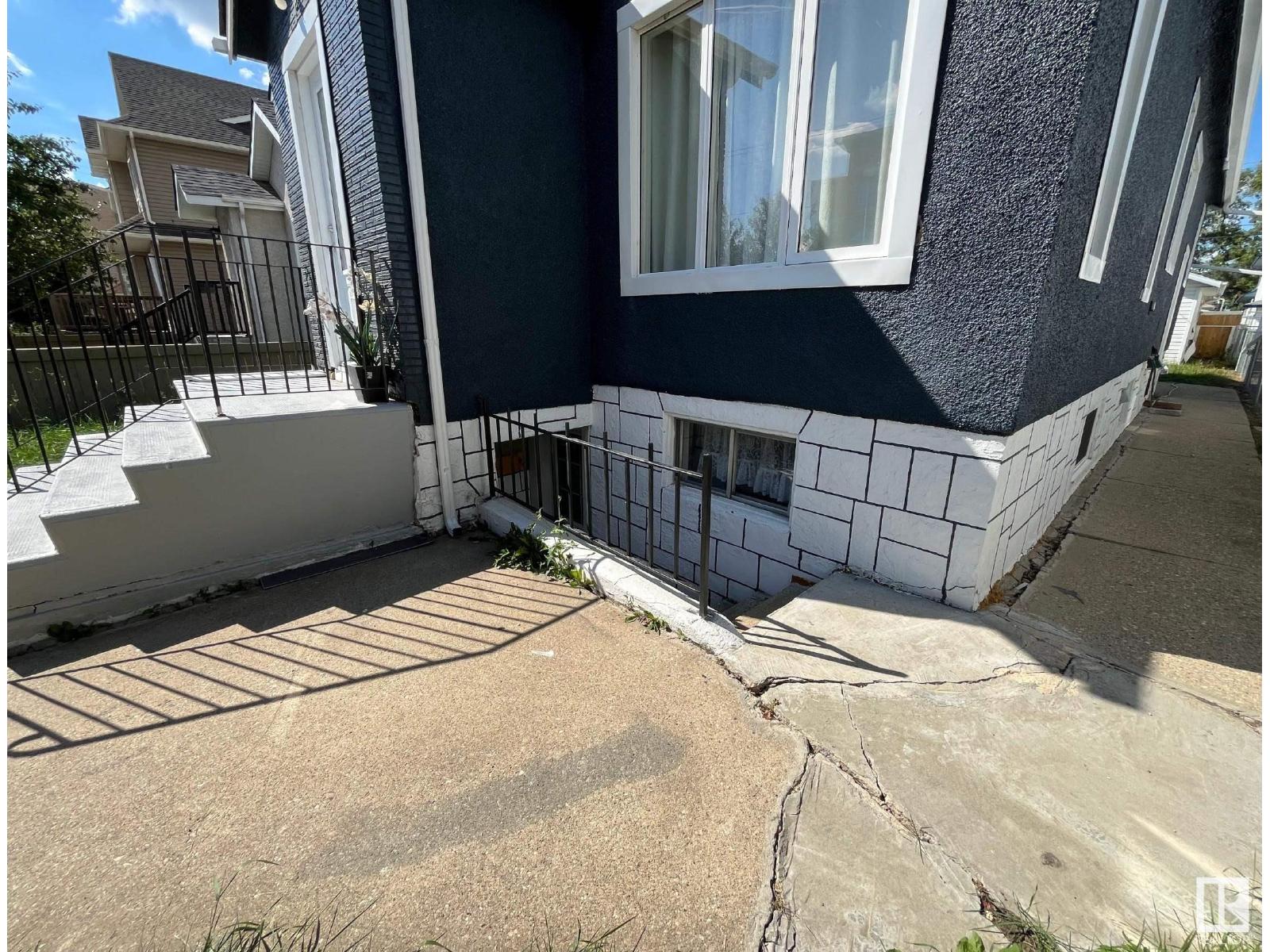 Photo 31 of 9638 106 Av Nw, Edmonton AB