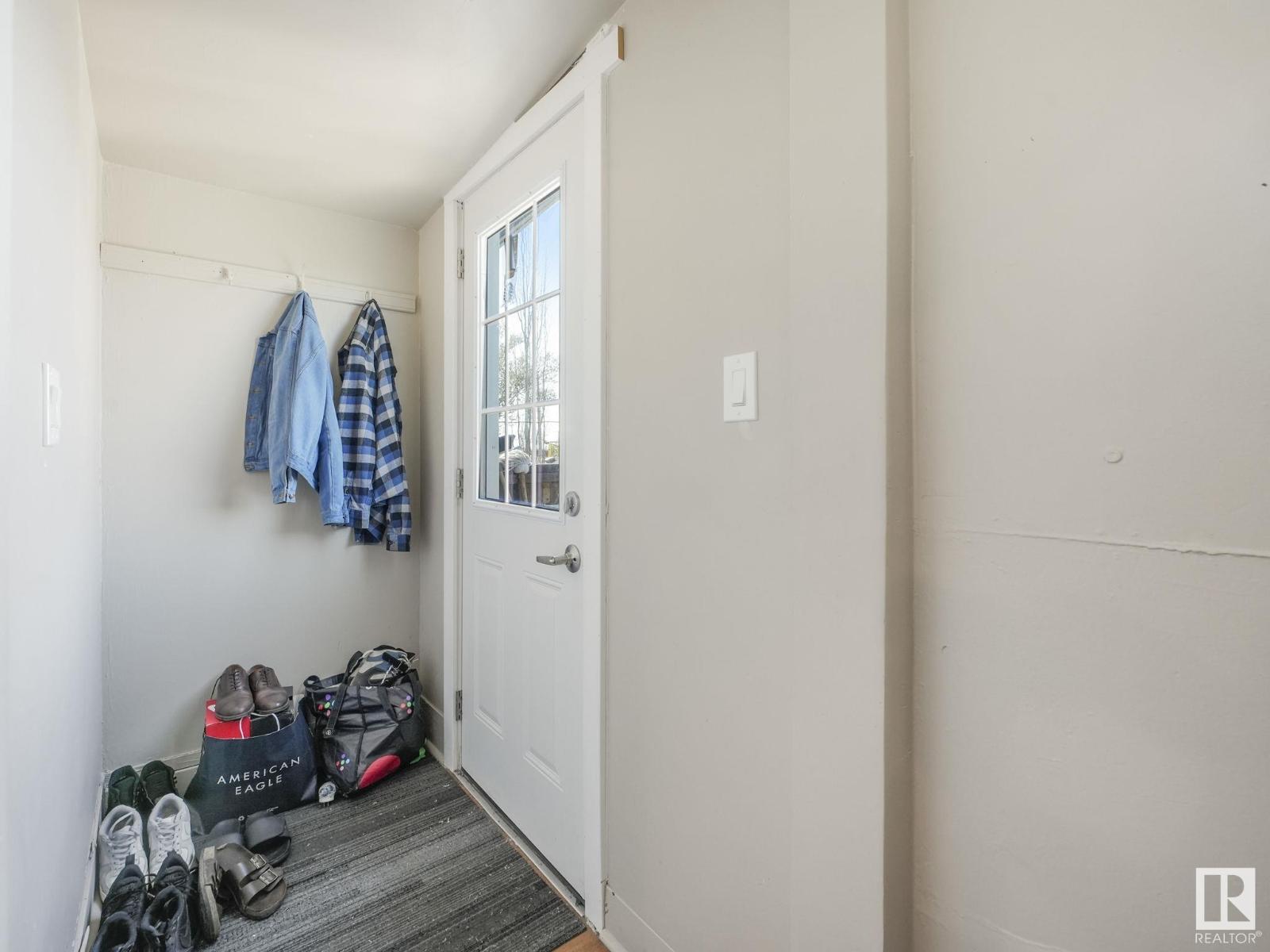 Photo 58 of 9638 106 Av Nw, Edmonton AB