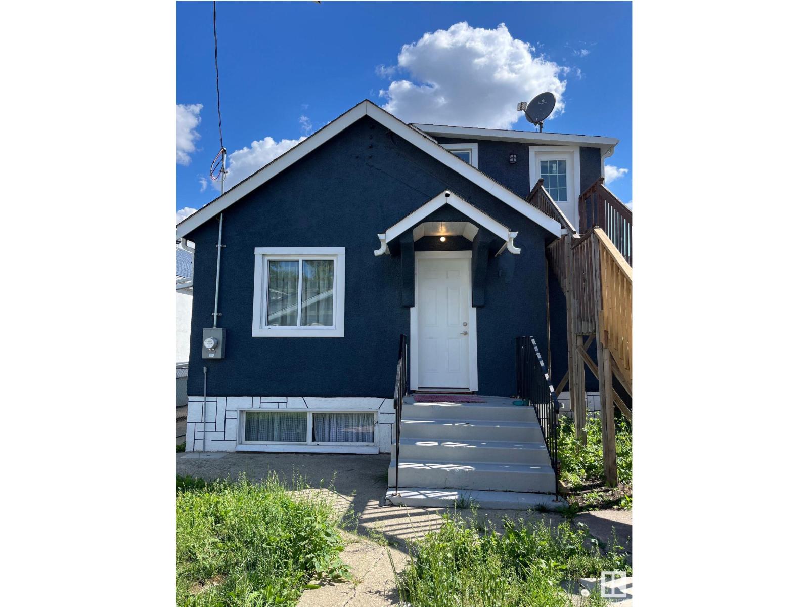 Photo 32 of 9638 106 Av Nw, Edmonton AB