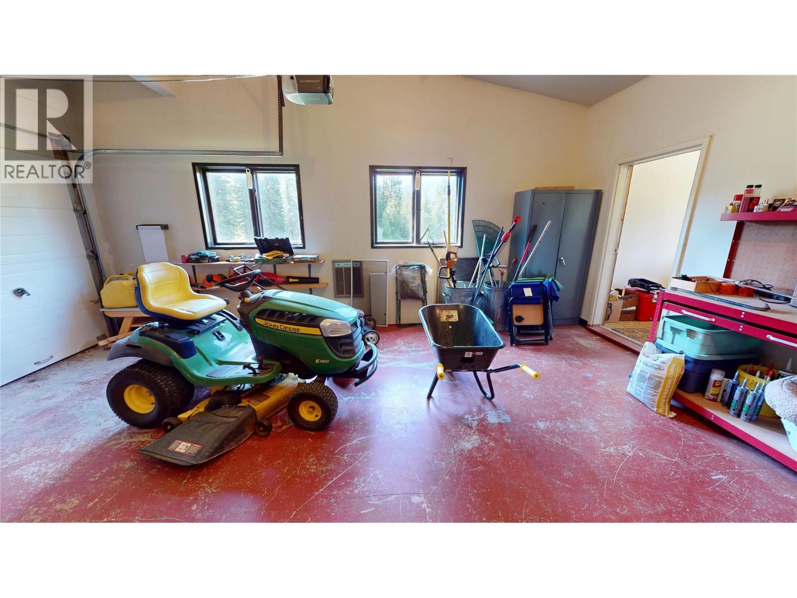 105 Castle Mountain Road, Fernie