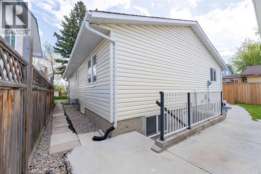 Single Family House Bungalow for Sale in  Whiteglen Crescent NE Whitehorn Calgary 