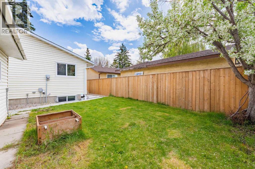 Single Family House Bungalow for Sale in  Whiteglen Crescent NE Whitehorn Calgary 
