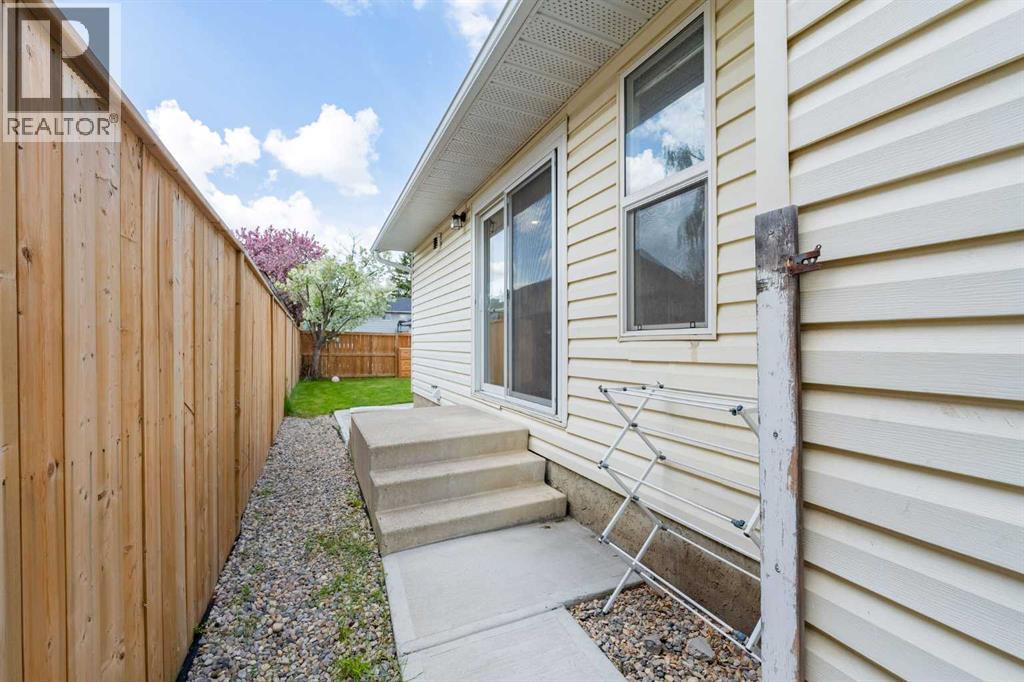 Single Family House Bungalow for Sale in  Whiteglen Crescent NE Whitehorn Calgary 