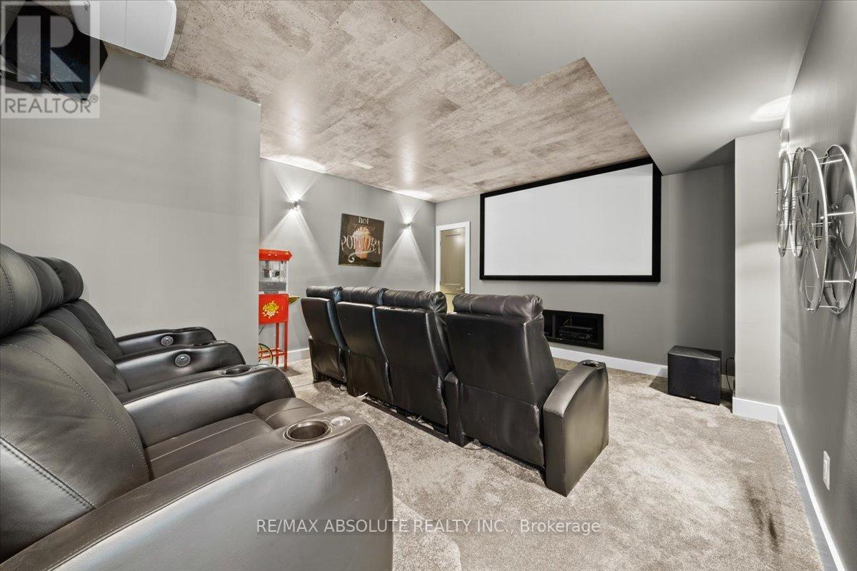 Photo 43 of 144 Derbeyshire Street, Ottawa ON