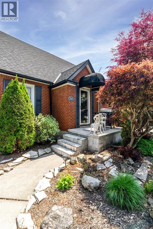 Photo 1 of 53 Phyllis Avenue, Chatham ON