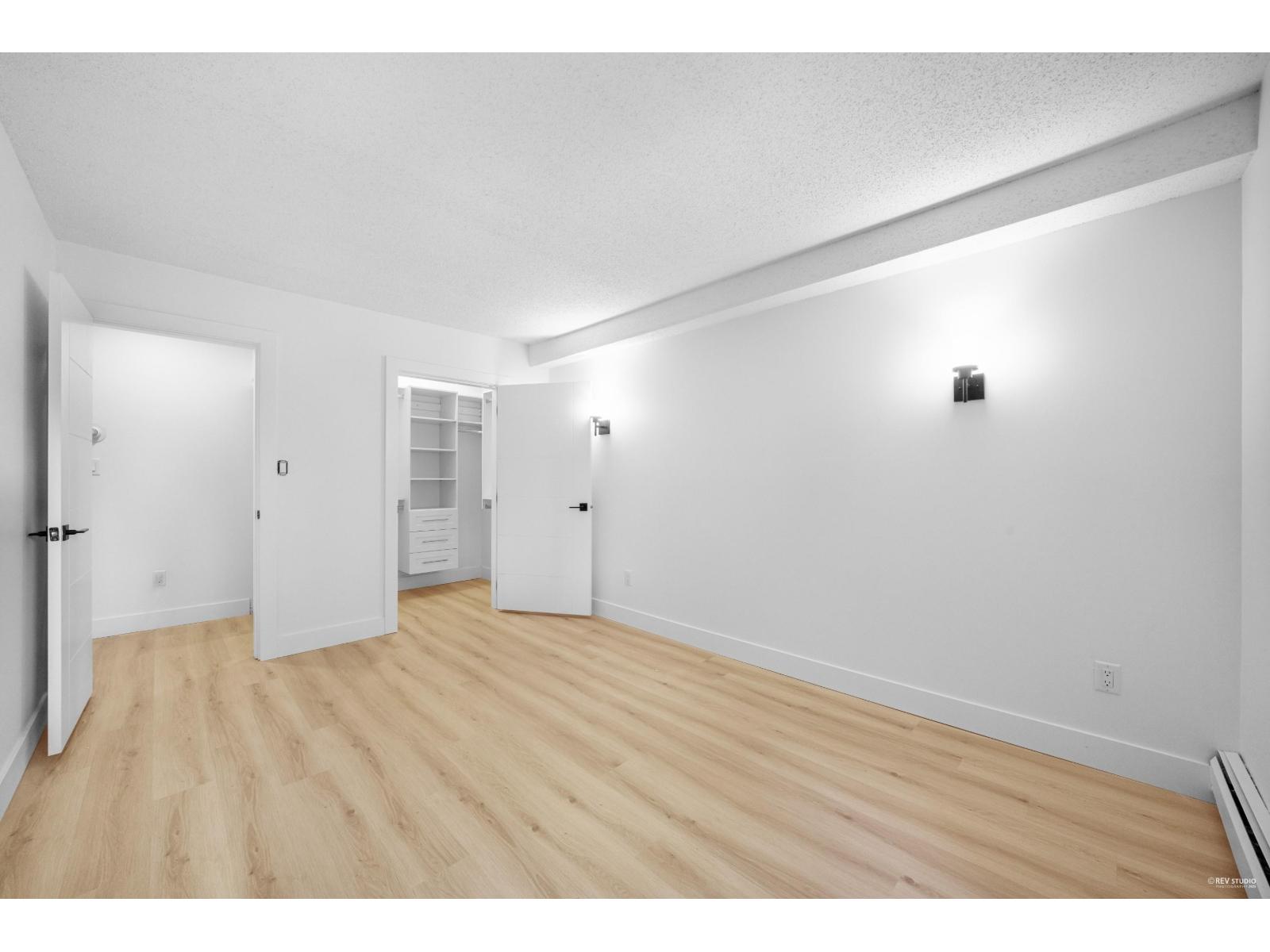 Photo 12 of 111 10698 151 A Street, Surrey BC