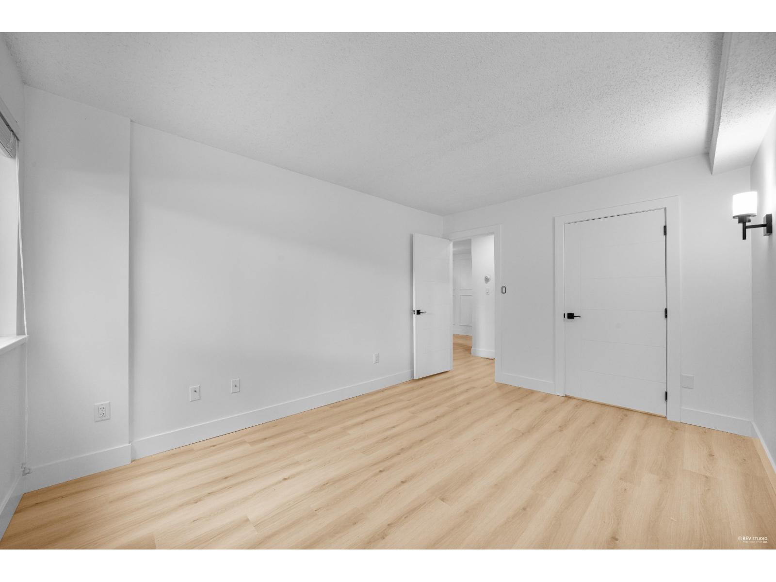 Photo 11 of 111 10698 151 A Street, Surrey BC