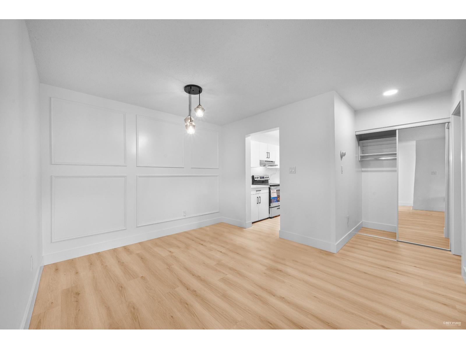 Photo 9 of 111 10698 151 A Street, Surrey BC