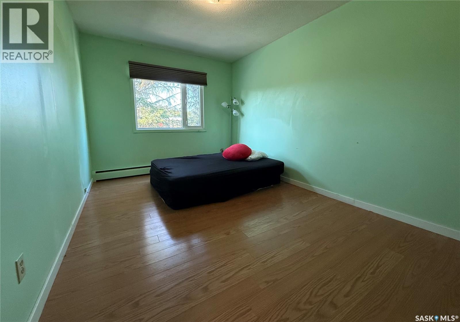 Single Family House Low rise for Sale in   RAE STREET Regina 
