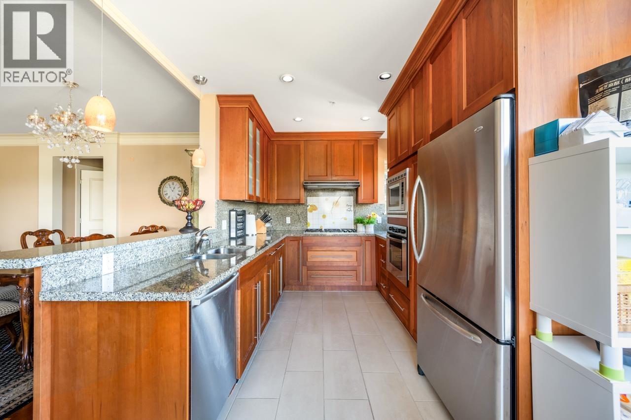 Photo 12 of 403 4685 Valley Drive, Vancouver BC