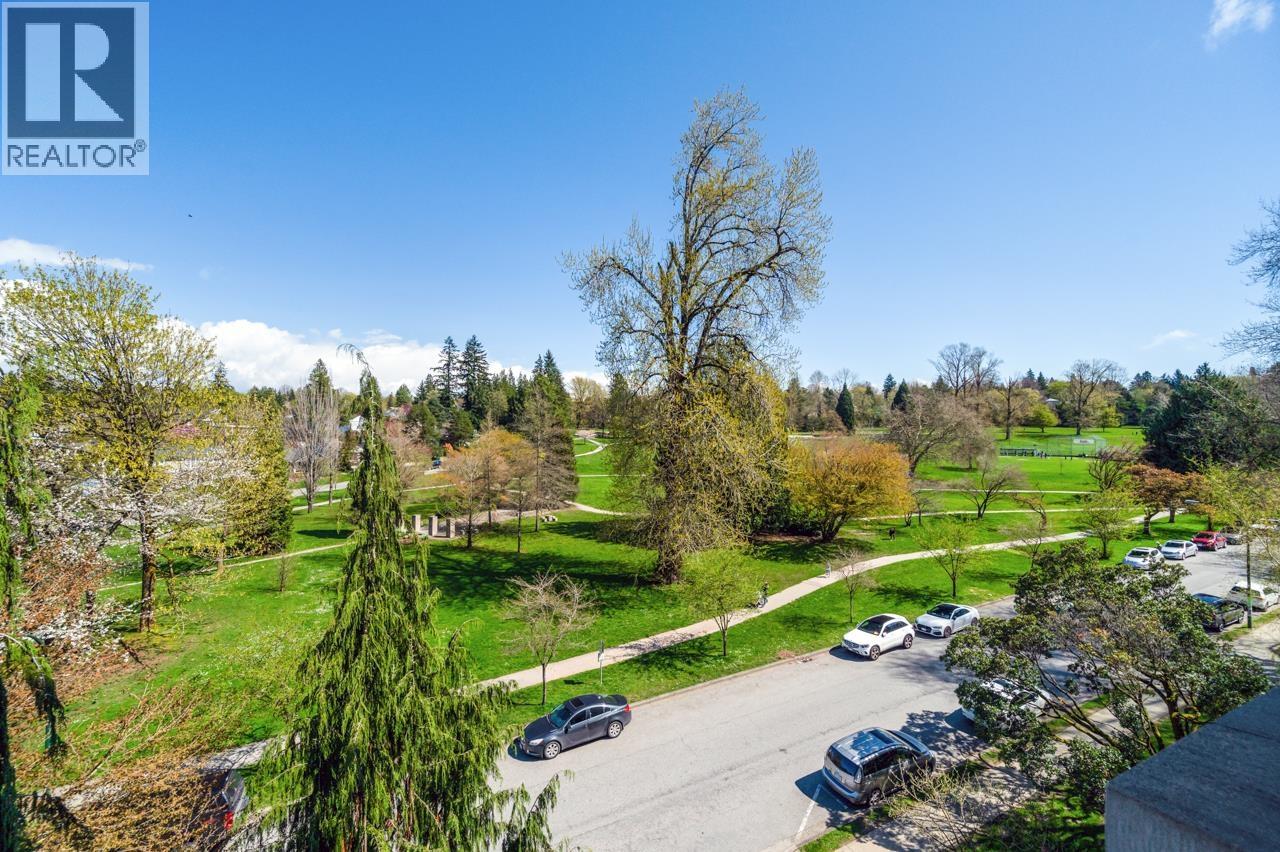 Photo 29 of 403 4685 Valley Drive, Vancouver BC