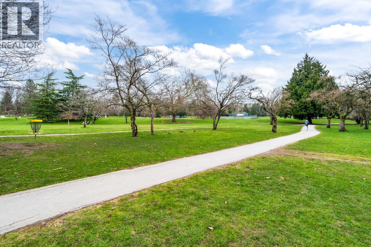 Photo 19 of 403 4685 Valley Drive, Vancouver BC