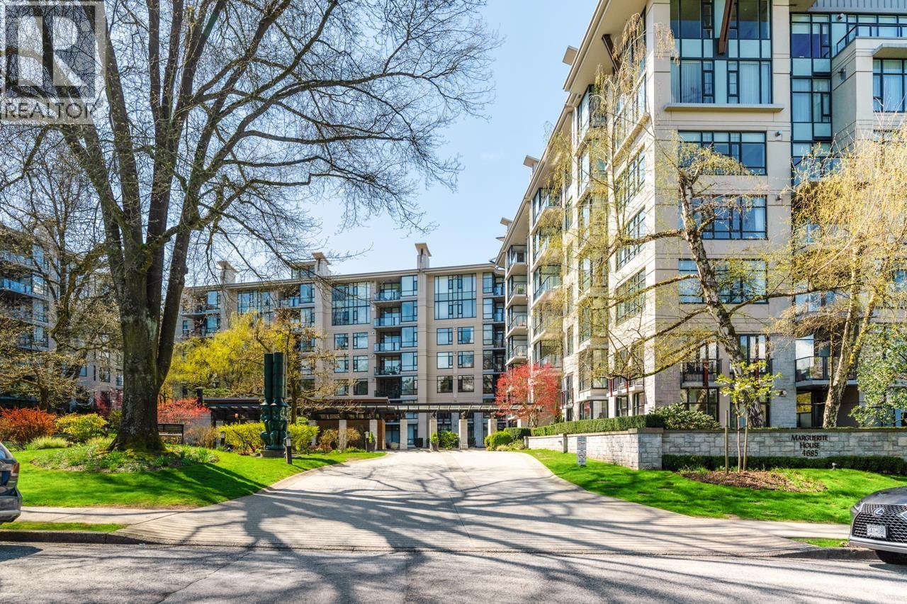 Photo 34 of 403 4685 Valley Drive, Vancouver BC