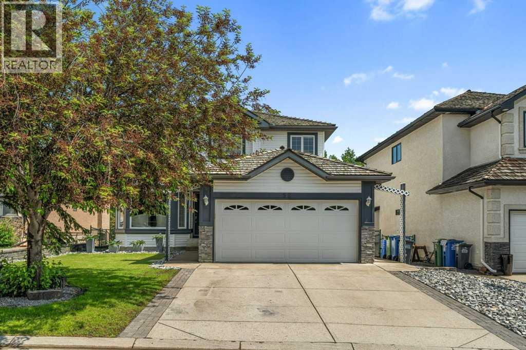 Photo 3 of 52 Bow Ridge Crescent, Cochrane AB