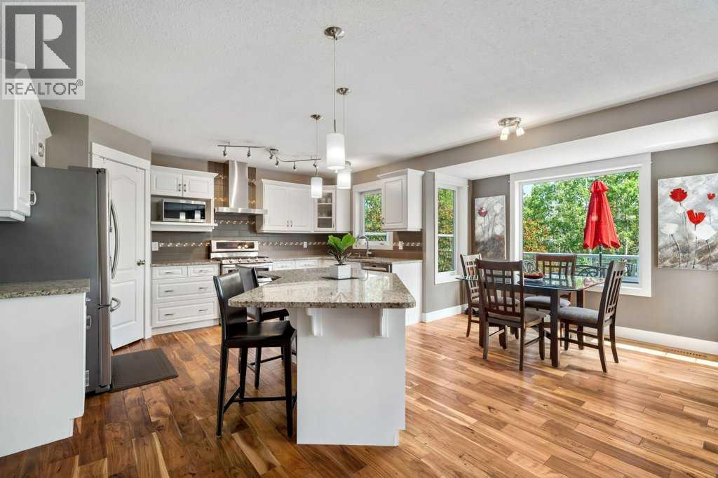 Photo 10 of 52 Bow Ridge Crescent, Cochrane AB