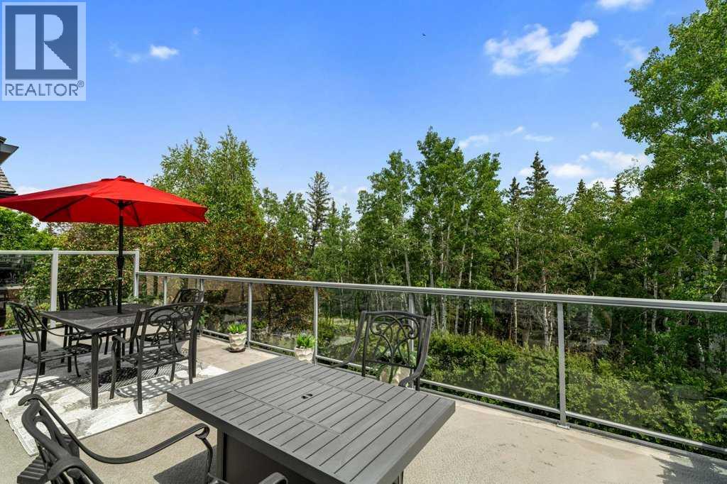 Photo 13 of 52 Bow Ridge Crescent, Cochrane AB