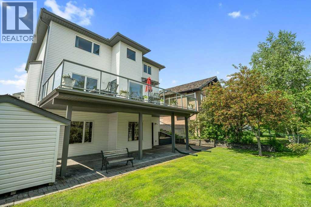 Photo 44 of 52 Bow Ridge Crescent, Cochrane AB