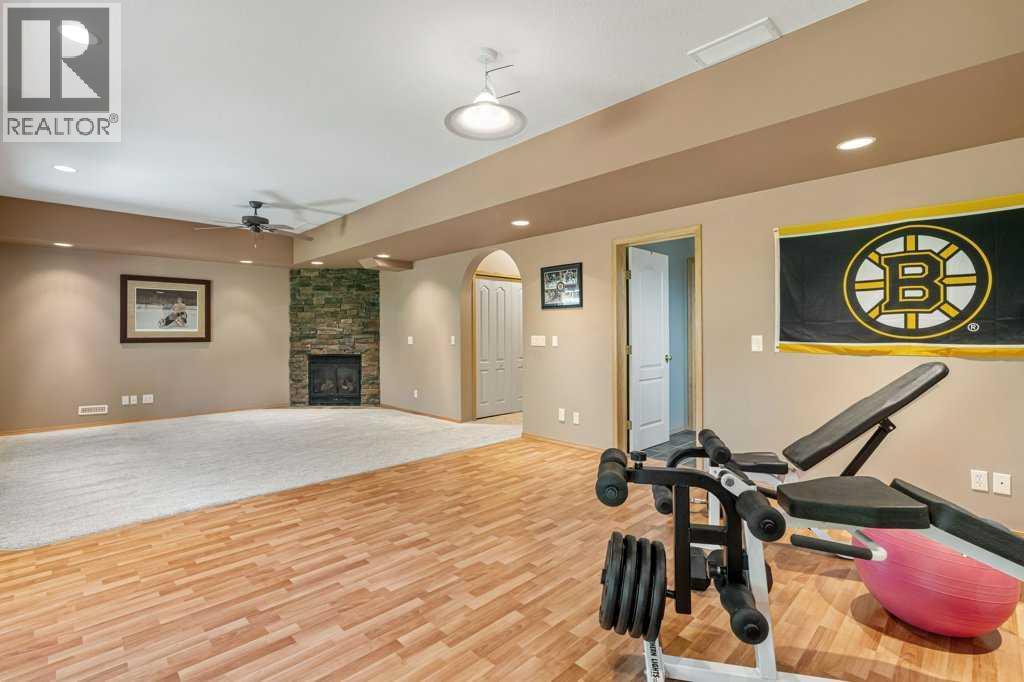 Photo 38 of 52 Bow Ridge Crescent, Cochrane AB