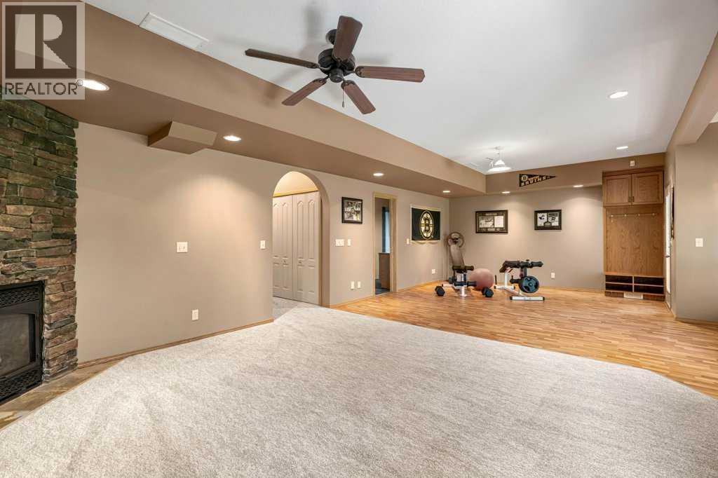 Photo 37 of 52 Bow Ridge Crescent, Cochrane AB