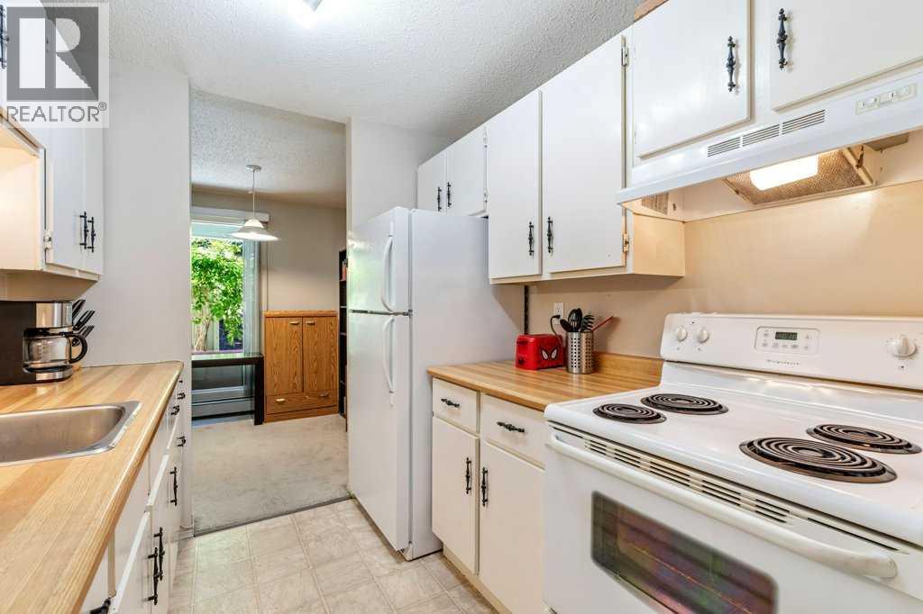 Photo 9 of 513 10120 Brookpark Boulevard Sw, Calgary AB