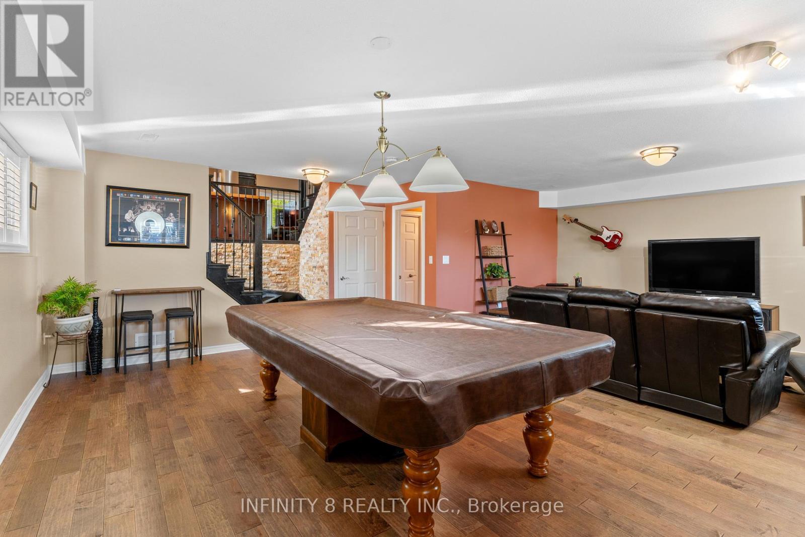 Photo 32 of 7745 Bishop Avenue, Niagara Falls ON
