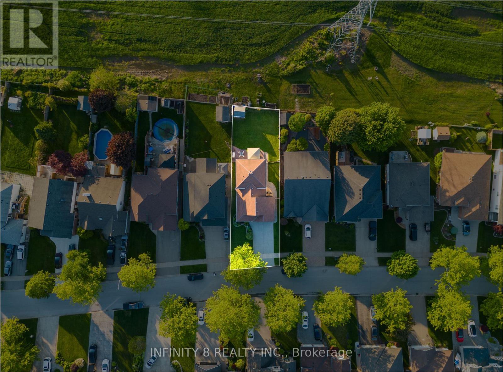 Photo 29 of 7745 Bishop Avenue, Niagara Falls ON