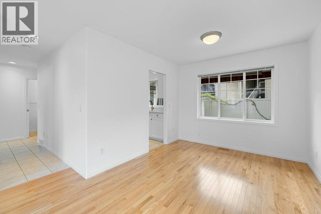 365 665 Cook Road, Kelowna