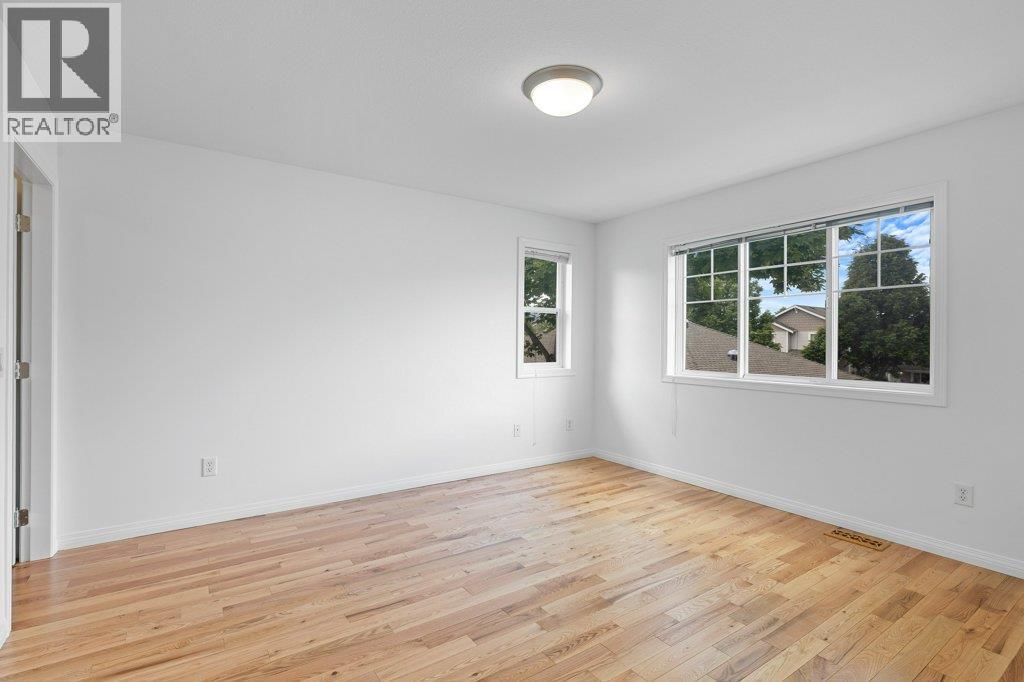 365 665 Cook Road, Kelowna