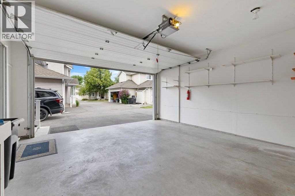 365 665 Cook Road, Kelowna