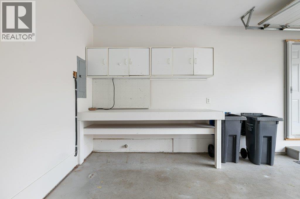 365 665 Cook Road, Kelowna