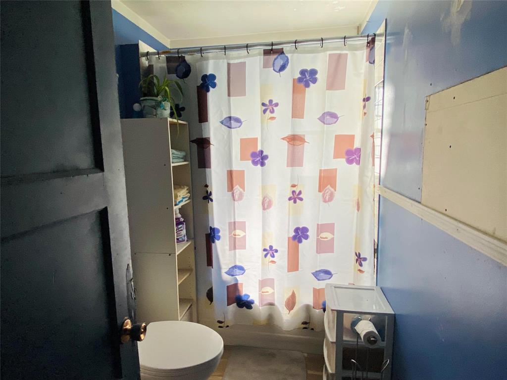 Photo 15 of 1230 Alexander Avenue, Winnipeg MB