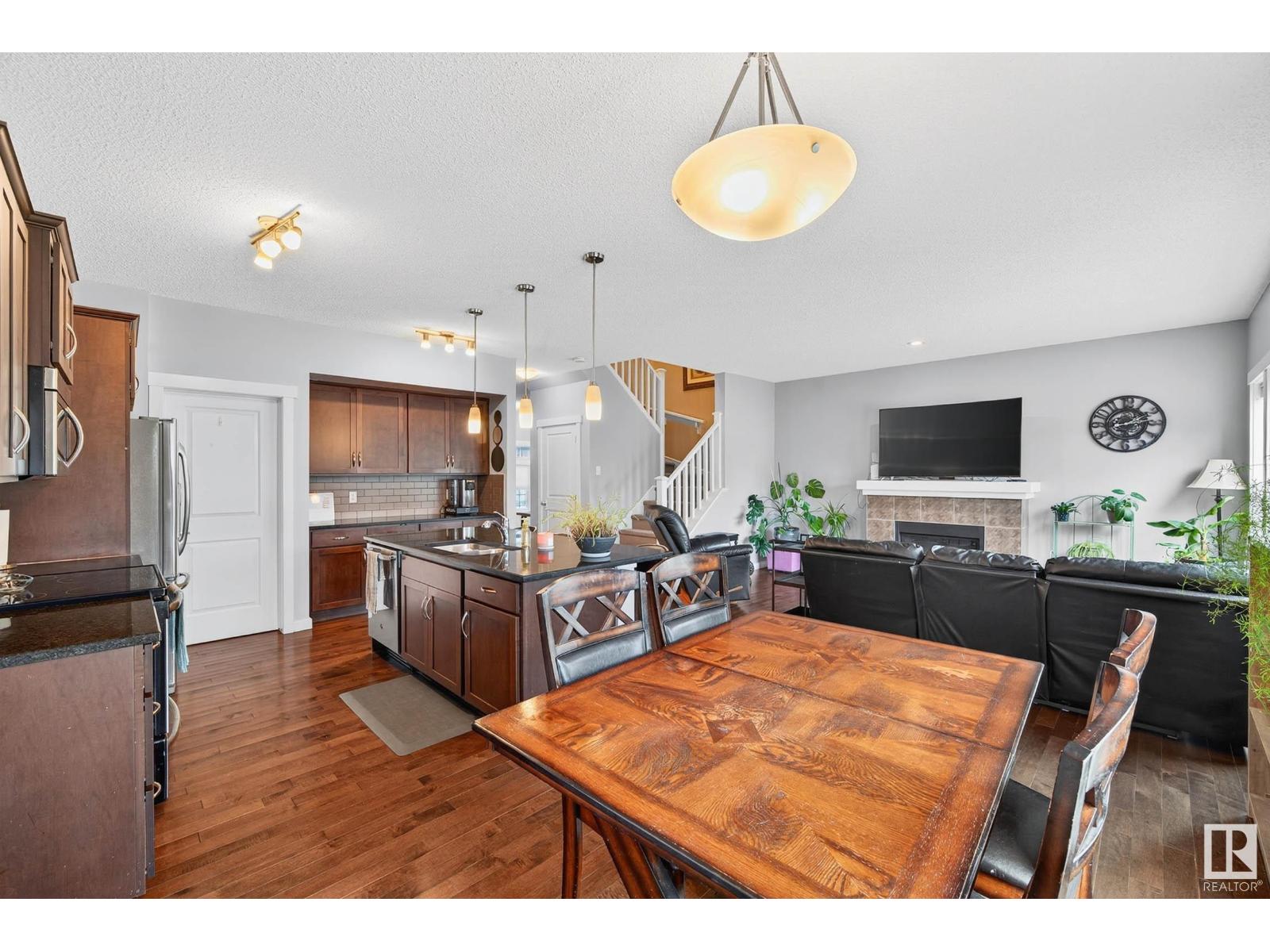 Photo 55 of 237 Sheppard Ci, Leduc AB