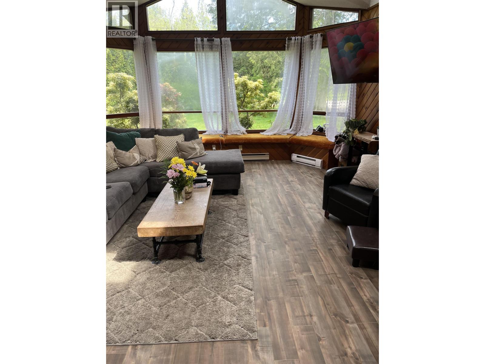 1481 REED ROAD, Gibsons